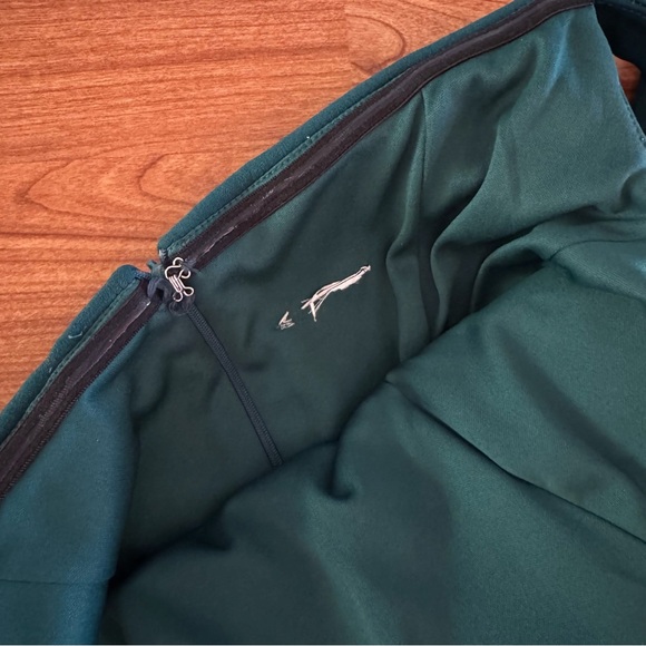 Emerald/Forest Green Gown for Prom/Bridesmaid/Weddimg Guest 💚 - Picture 6 of 7